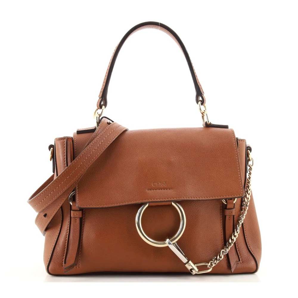 Chloe
Faye Day Small Pebbled Ring Shoulder Bag.